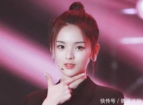 火箭|杨超越泪洒火箭少女告别典礼,直言老天也会宠幸笨小孩