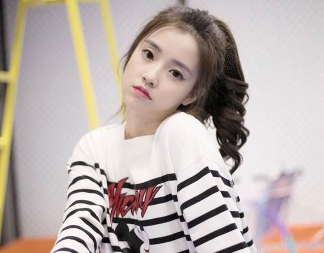 青春有你2|张楚寒实惨,2次选秀都为他人做嫁衣,吴宣仪之后又遇许佳琪