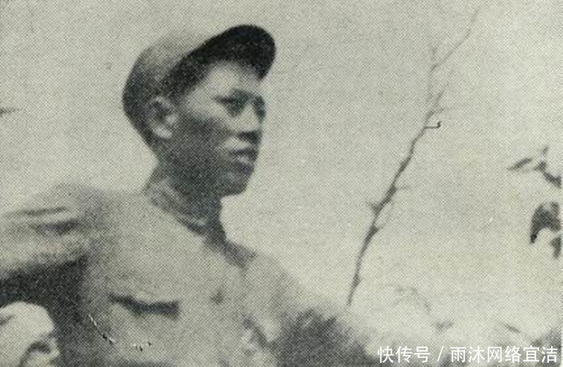  头目|苦水里泡大的渔家娃，成了海匪头目，被司令员降服后终成海军名将