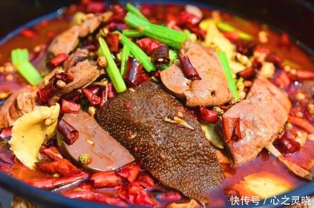 毛血旺|毛血旺的家常做法,汤汁红亮,麻辣鲜香,比外面卖得还好吃!