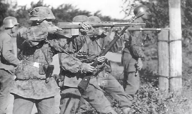 自动步枪|从SVT-40到SKS半自动步枪，苏联半自动步枪的更新换代史