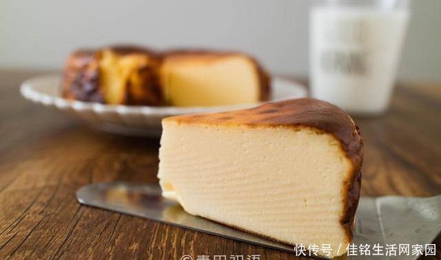 简单|超简单的巴斯克芝士蛋糕，芝士香味浓郁，口感非常细腻
