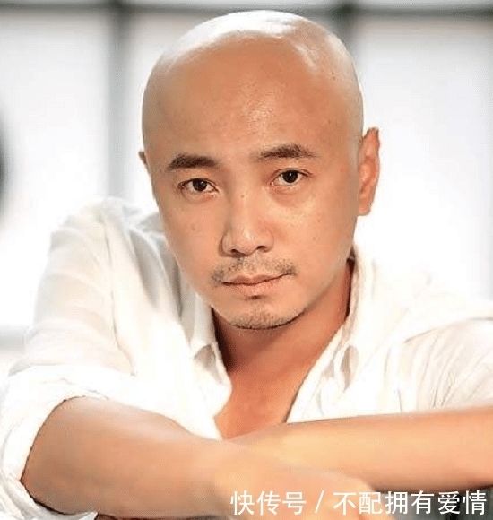 李宇春|贾玲瘦下来，徐峥有头发，李宇春有女人味，你还敢认吗？