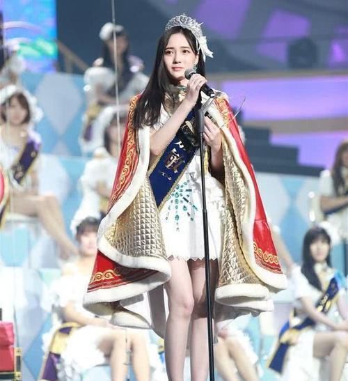  成员|活久见鞠婧祎与被SNH48雪藏的前C位成员保持联系，众多CP粉哭了